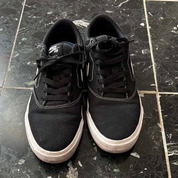 Nike SB Skate Sneakers W9 M7.5 - Picture 3 of 4